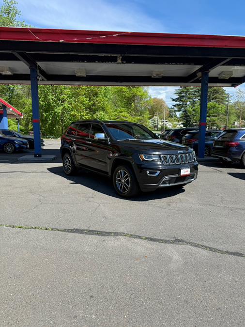 2017 Jeep Grand Cherokee Limited 4x4 photo