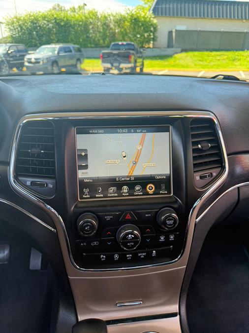 2017 Jeep Grand Cherokee Limited 4x4 photo