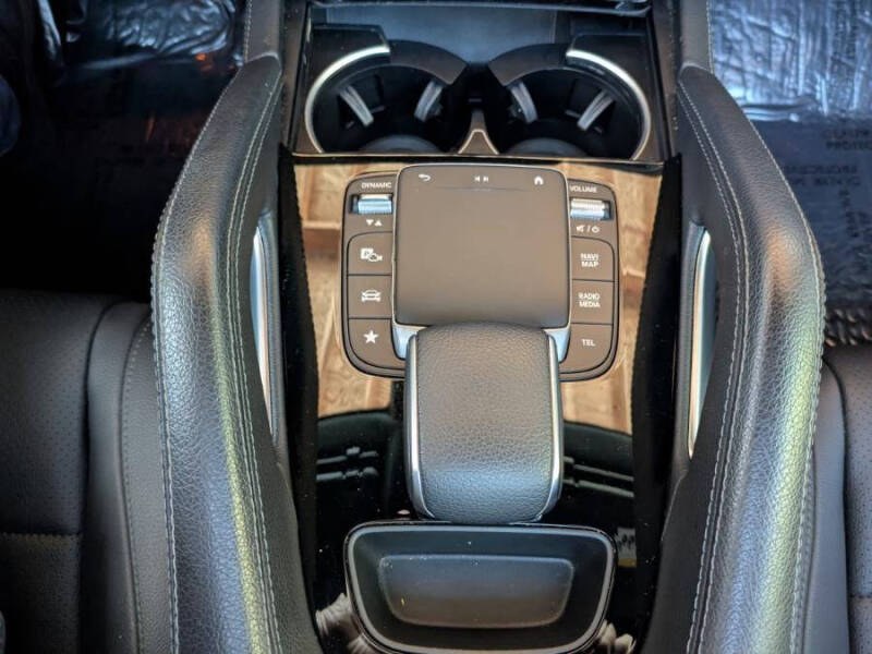 2022 Mercedes-Benz GLE GLE 450 4MATIC SUV photo