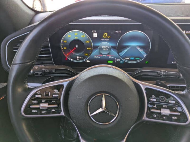 2022 Mercedes-Benz GLE GLE 450 4MATIC SUV photo