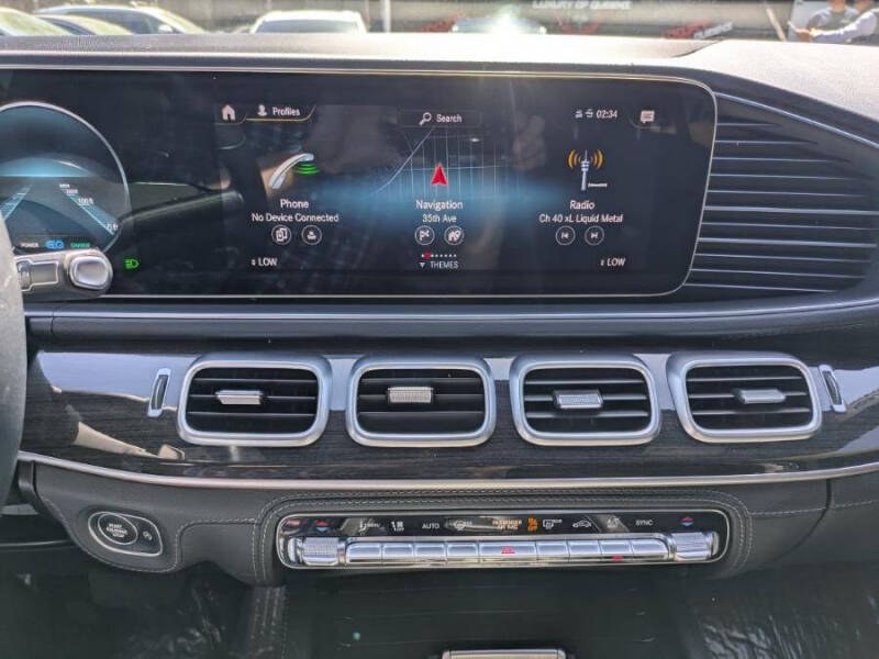 2022 Mercedes-Benz GLE GLE 450 4MATIC SUV photo