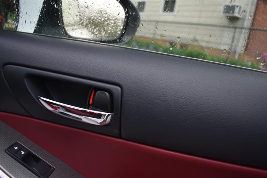 2016 Lexus IS Is photo