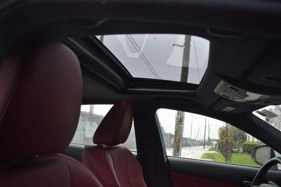 2016 Lexus IS Is photo