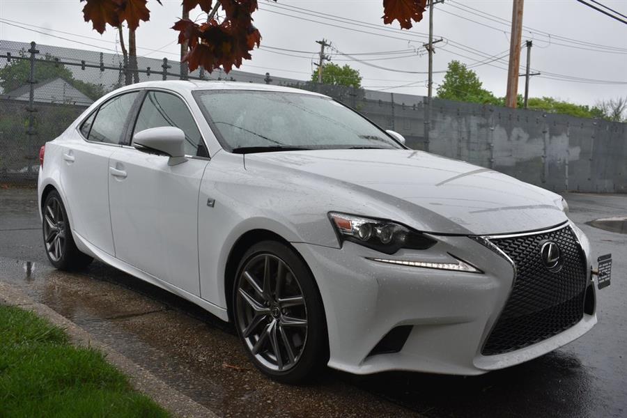 2016 Lexus IS Is photo