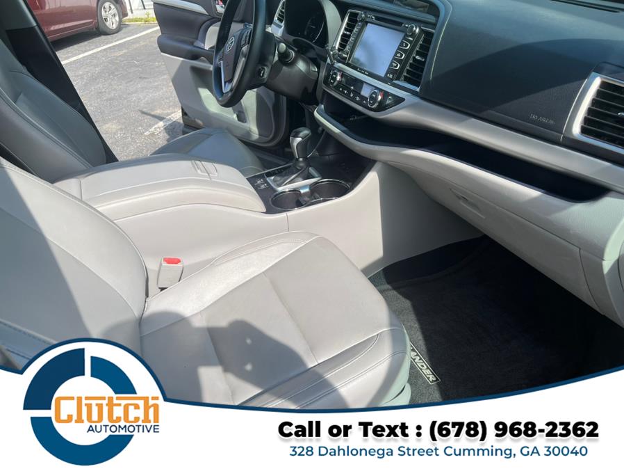 2016 Toyota Highlander FWD 4dr V6 XLE (Natl) photo