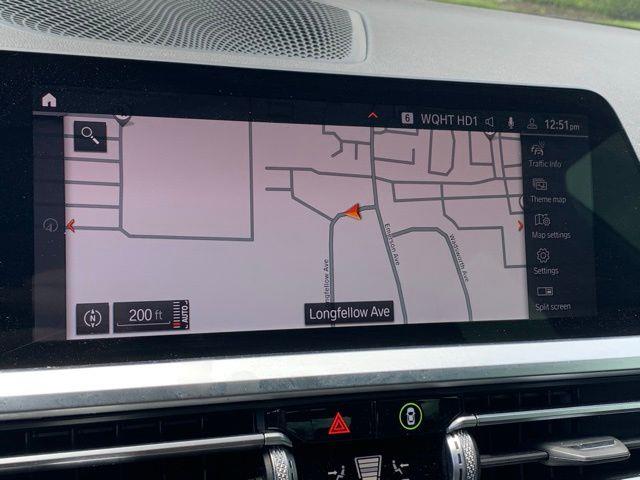 2022 BMW 3-Series 330i photo