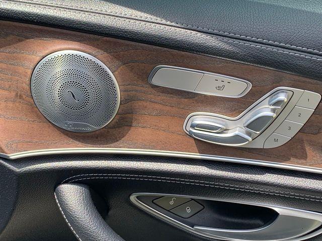 2017 Mercedes-Benz E-Class E 300 photo