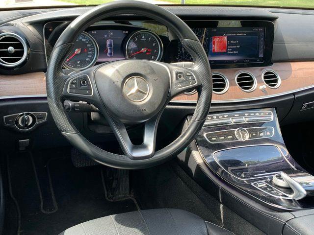 2017 Mercedes-Benz E-Class E 300 photo