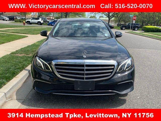 2017 Mercedes-Benz E-Class E 300 photo