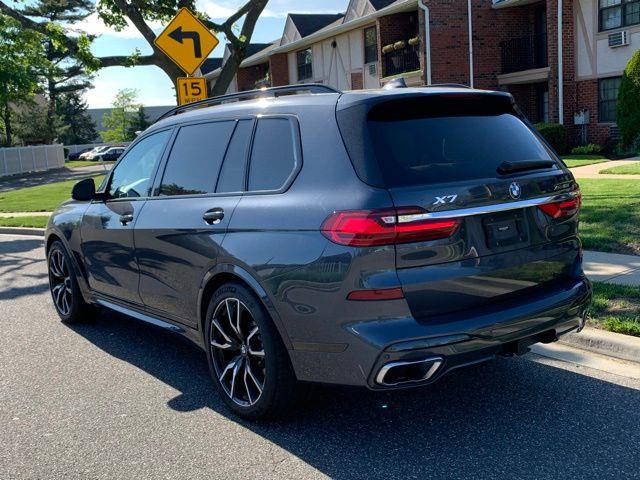 2019 BMW X7 xDrive50i photo