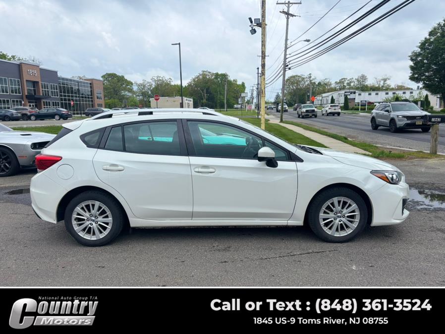 2017 Subaru Impreza 2.0i Premium 5-door CVT photo