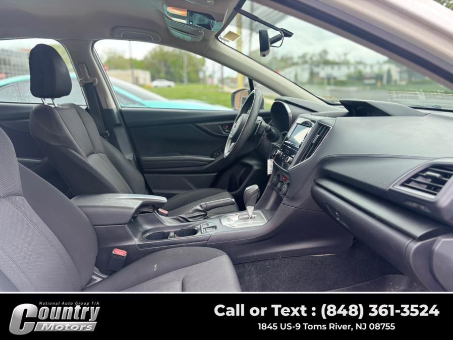 2017 Subaru Impreza 2.0i Premium 5-door CVT photo