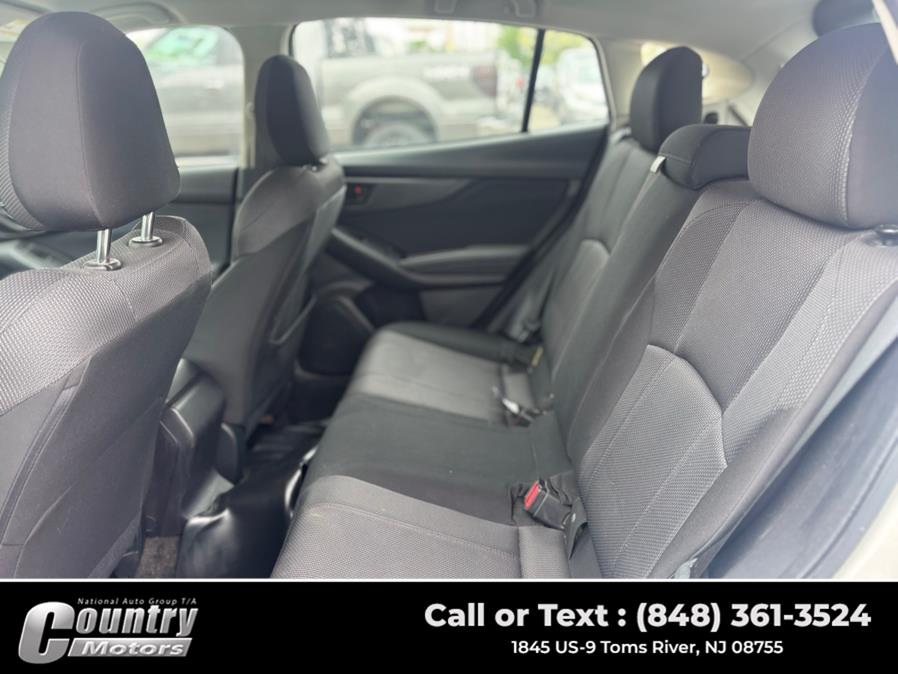 2017 Subaru Impreza 2.0i Premium 5-door CVT photo