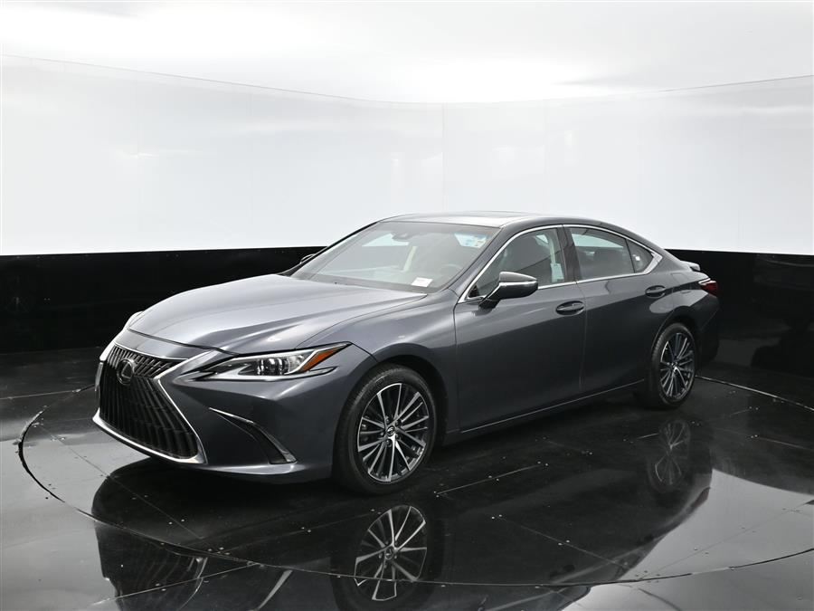 2022 Lexus ES Es photo