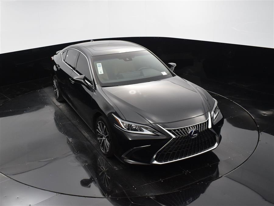 2023 Lexus ES Es photo