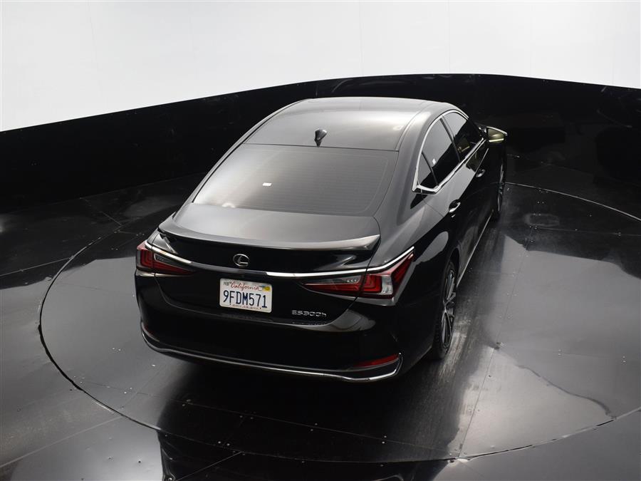 2023 Lexus ES Es photo