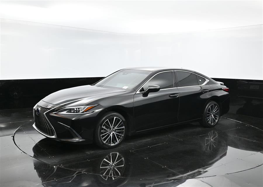 2023 Lexus ES Es photo