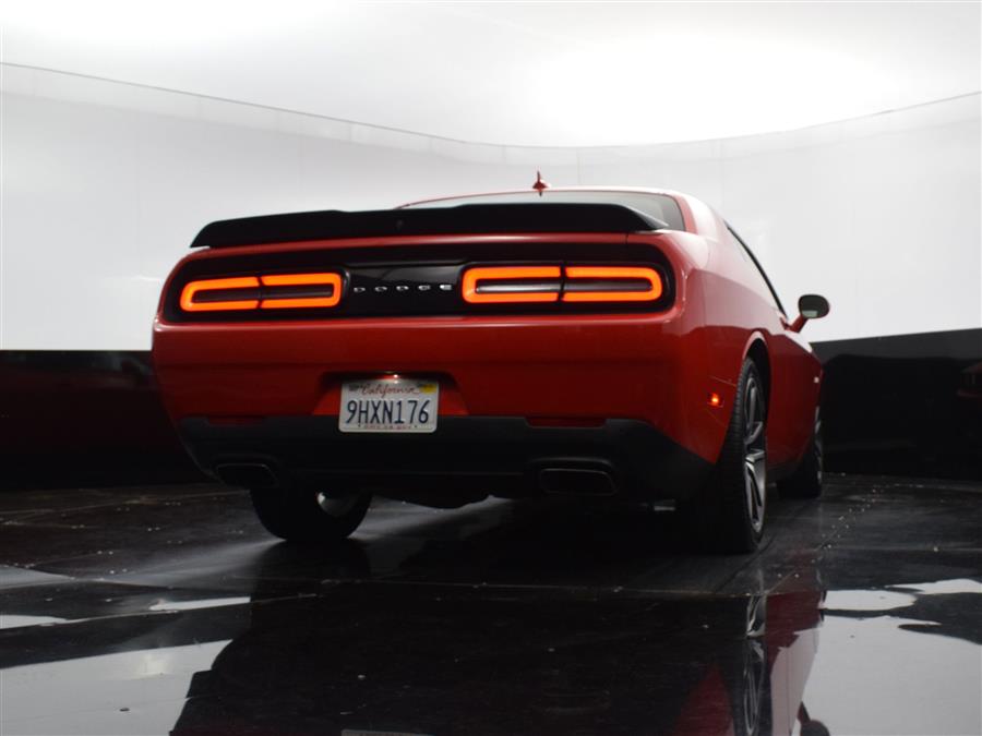 2023 Dodge Challenger R/T photo