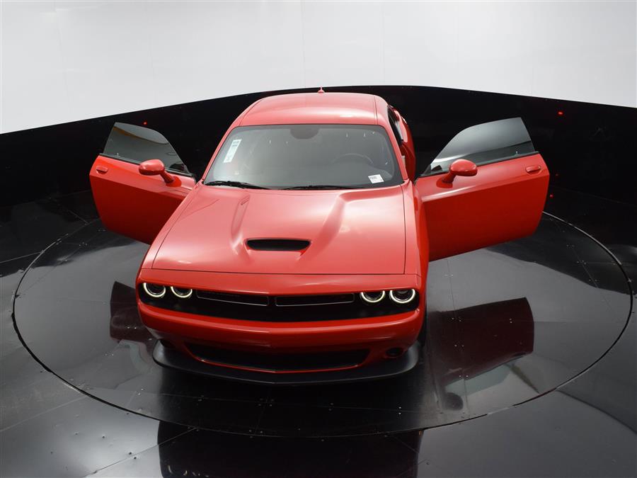 2023 Dodge Challenger R/T photo