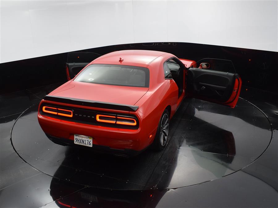 2023 Dodge Challenger R/T photo