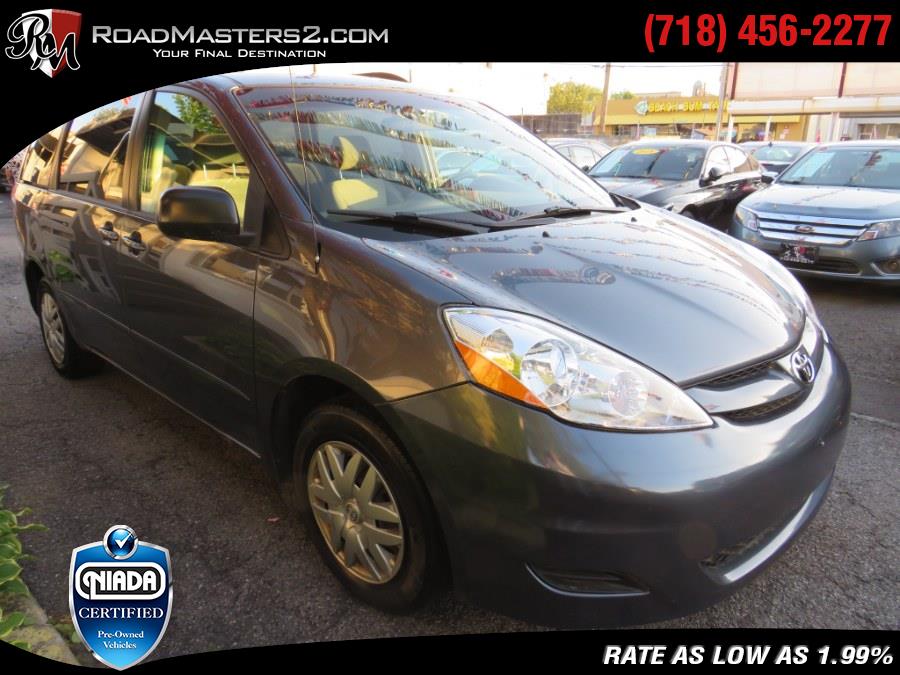 2008 Toyota Sienna CE 8-Passenger photo
