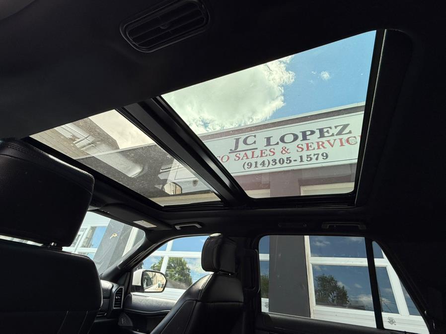 2018 Ford Expedition Limited 4x4 photo