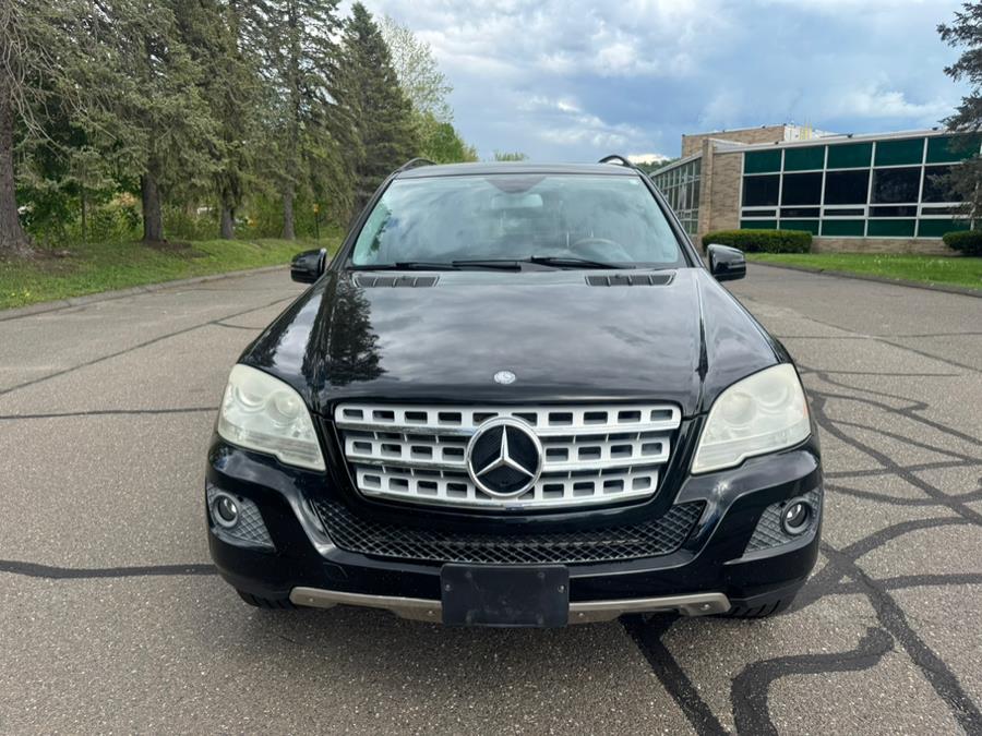 2011 Mercedes-Benz M-Class ML350 4MATIC photo