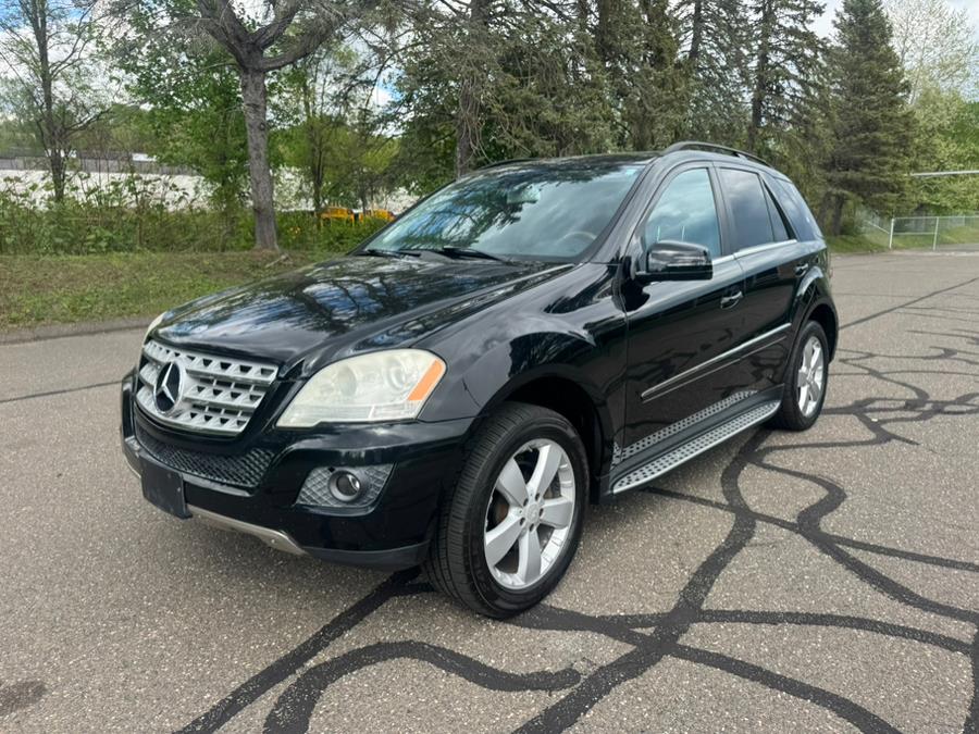 2011 Mercedes-Benz M-Class ML350 4MATIC photo