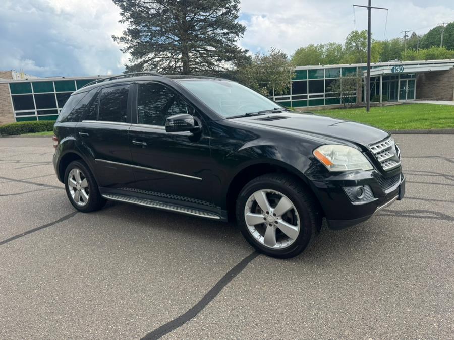 2011 Mercedes-Benz M-Class ML350 4MATIC photo