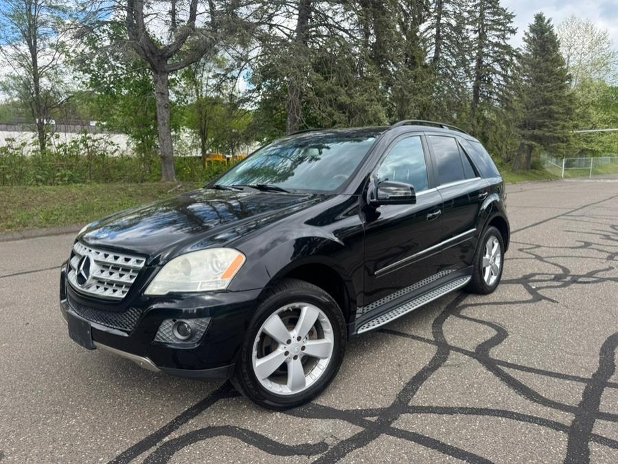 2011 Mercedes-Benz M-Class ML350 4MATIC photo