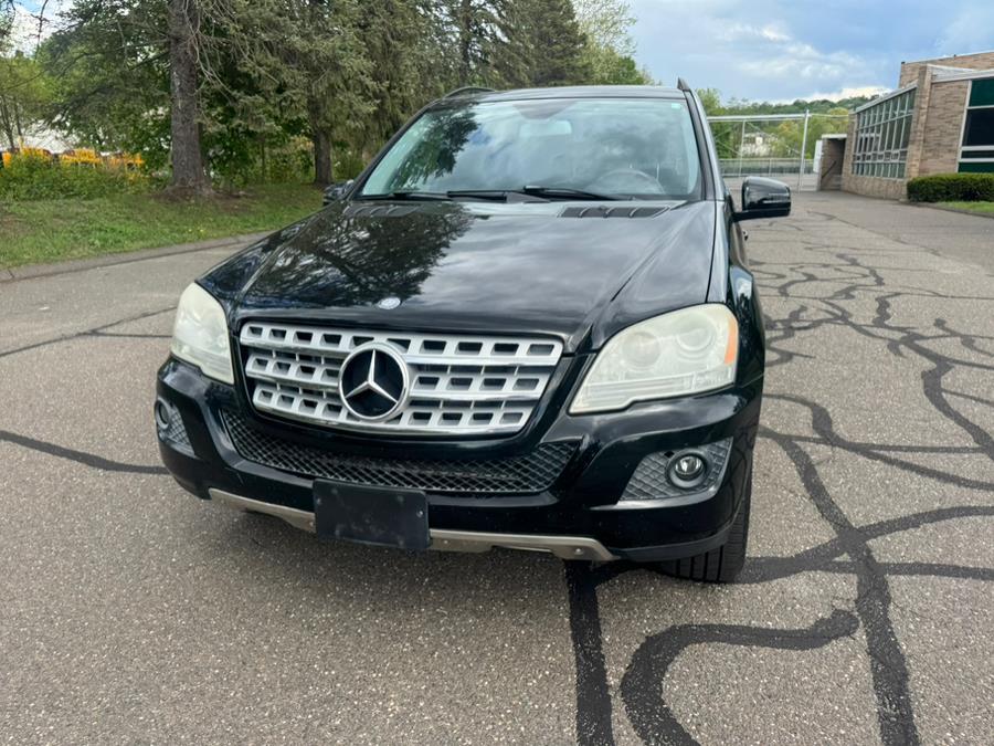 2011 Mercedes-Benz M-Class ML350 4MATIC photo