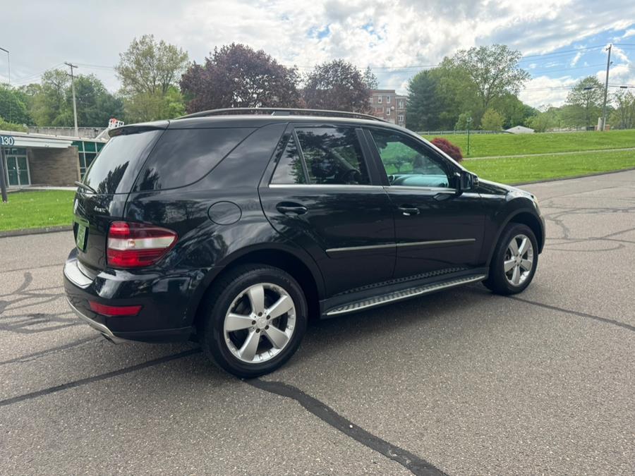 2011 Mercedes-Benz M-Class ML350 4MATIC photo