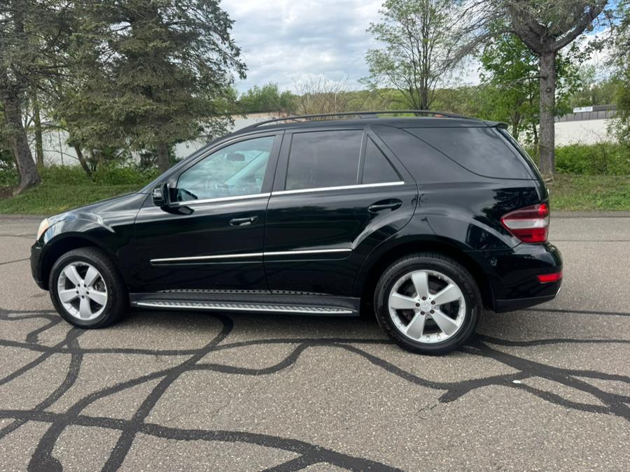 2011 Mercedes-Benz M-Class ML350 4MATIC photo