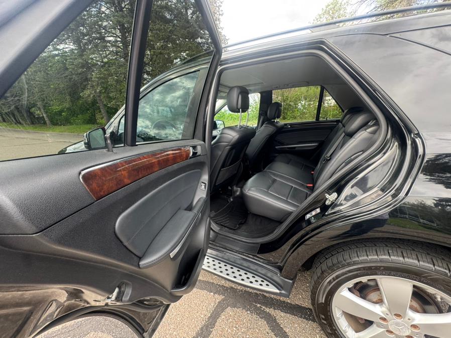 2011 Mercedes-Benz M-Class ML350 4MATIC photo