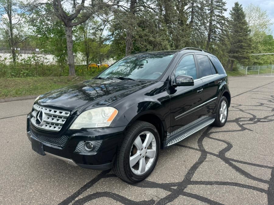 2011 Mercedes-Benz M-Class ML350 4MATIC photo