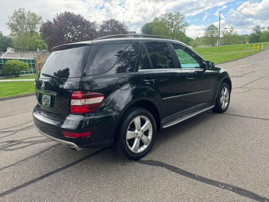 2011 Mercedes-Benz M-Class ML350 4MATIC photo