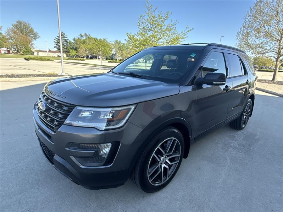 2016 Ford Explorer Sport photo