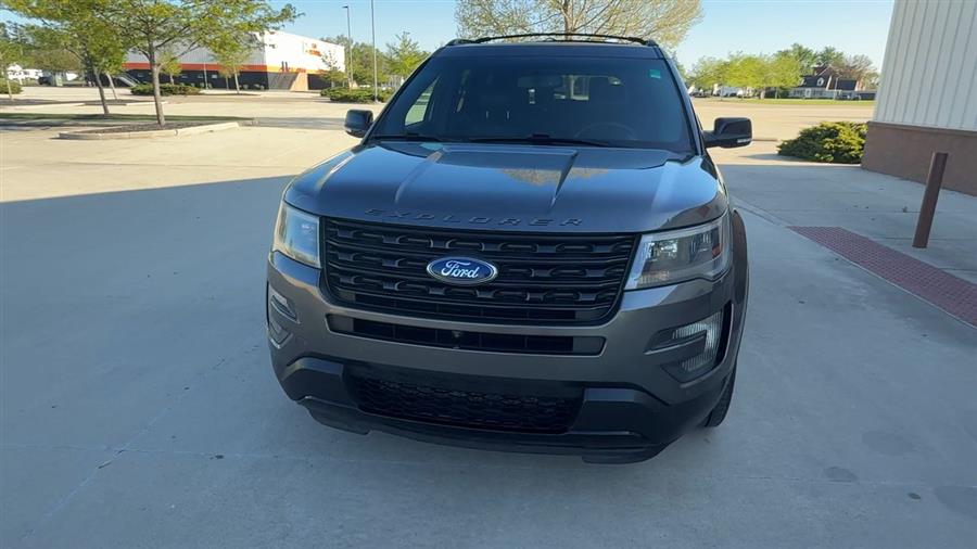 2016 Ford Explorer Sport photo