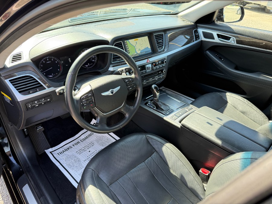 2015 Hyundai Genesis 3.8L photo