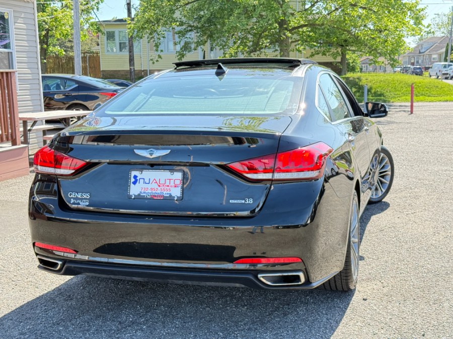 2015 Hyundai Genesis 3.8L photo