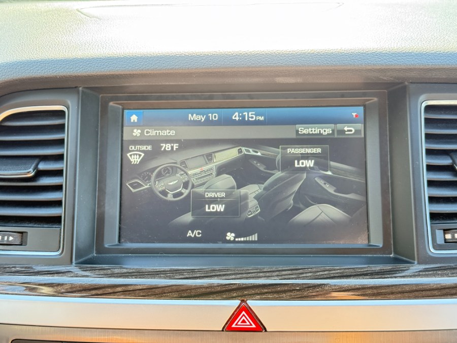 2015 Hyundai Genesis 3.8L photo