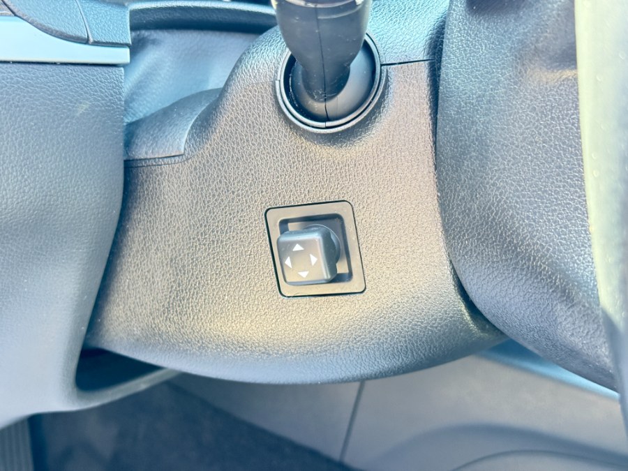 2015 Hyundai Genesis 3.8L photo