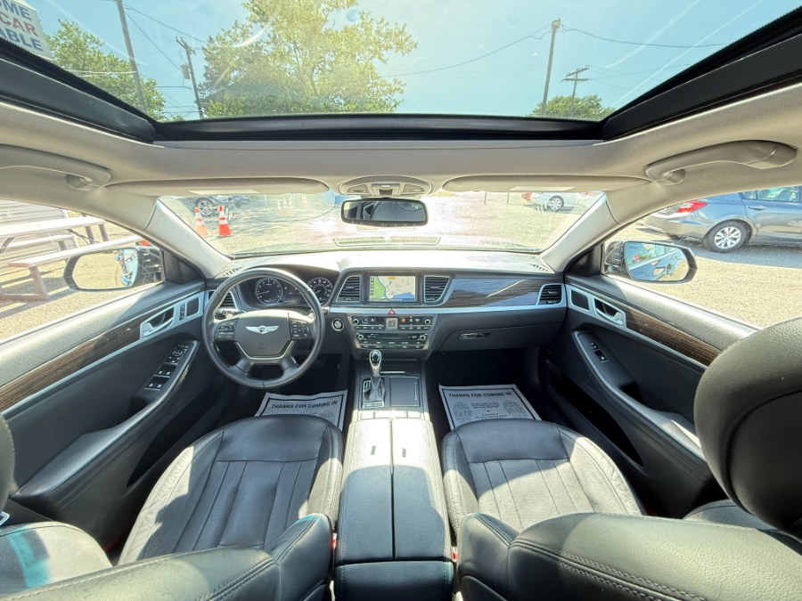 2015 Hyundai Genesis 3.8L photo