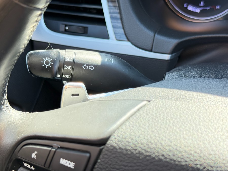 2015 Hyundai Genesis 3.8L photo