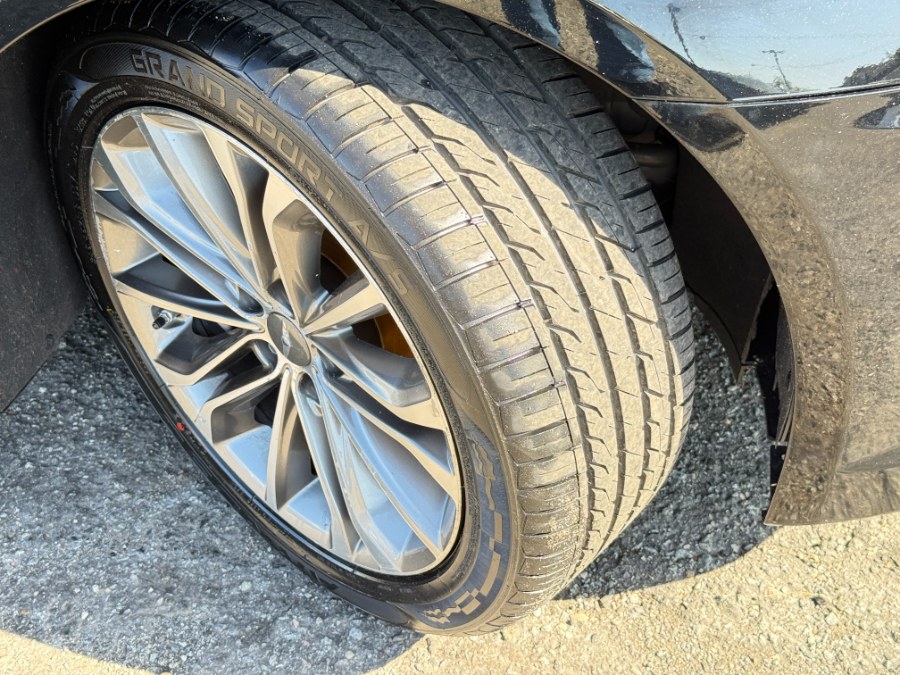 2015 Hyundai Genesis 3.8L photo