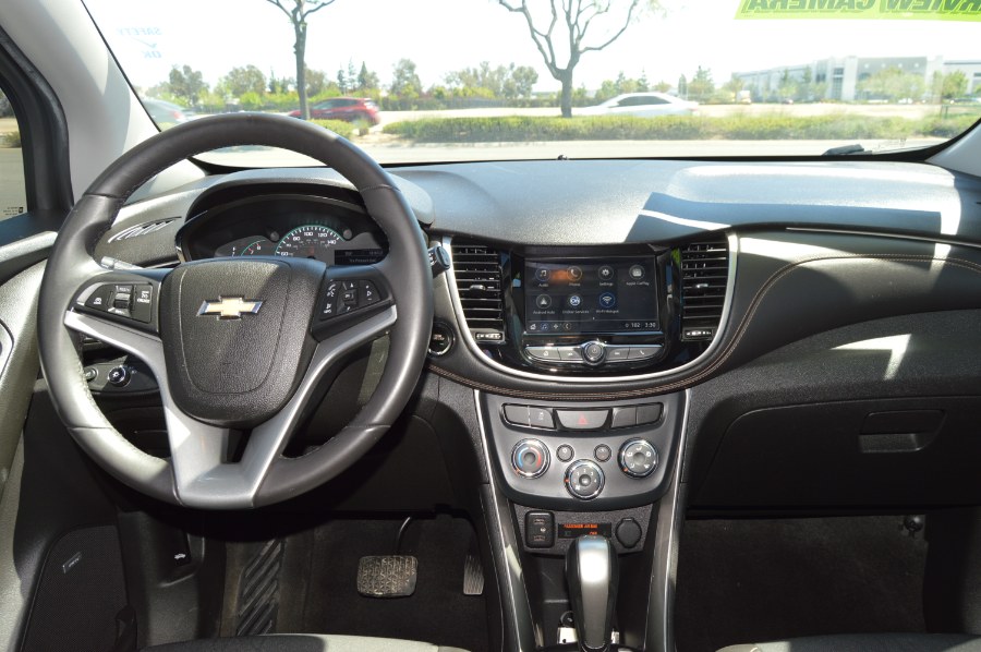 2018 Chevrolet Trax AWD 4dr LT photo