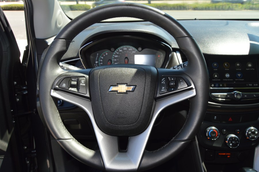 2018 Chevrolet Trax AWD 4dr LT photo
