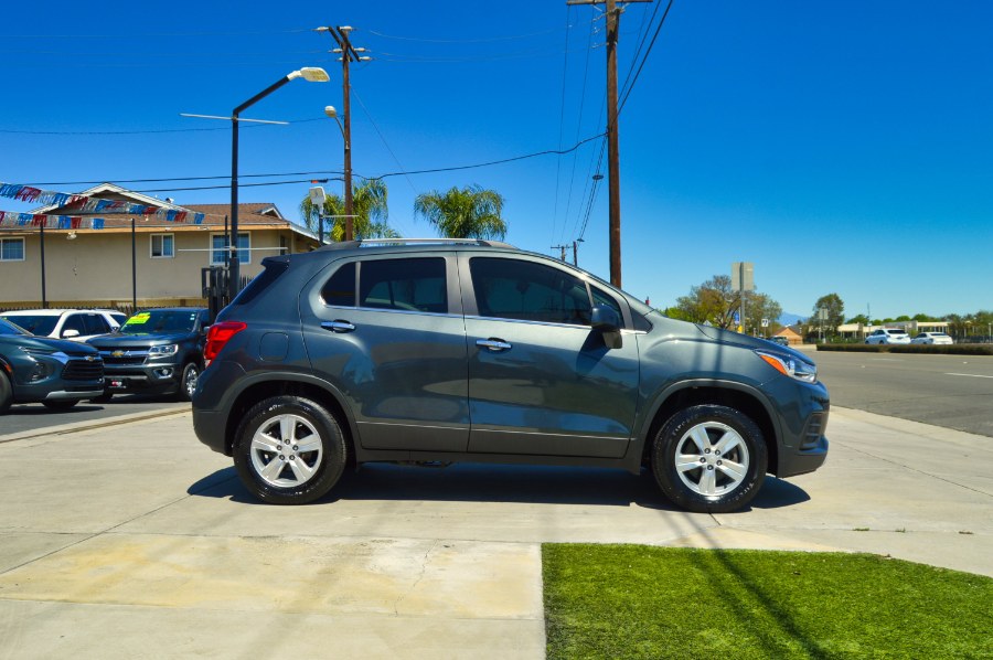 2018 Chevrolet Trax AWD 4dr LT photo