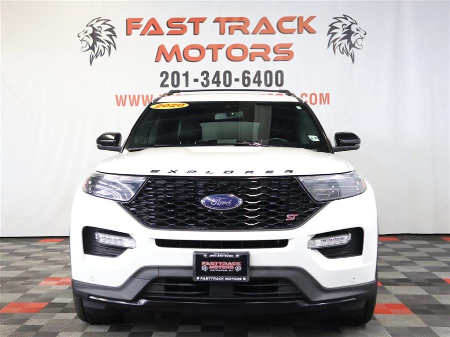 2020 Ford Explorer ST photo