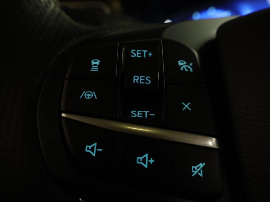 2020 Ford Explorer ST photo